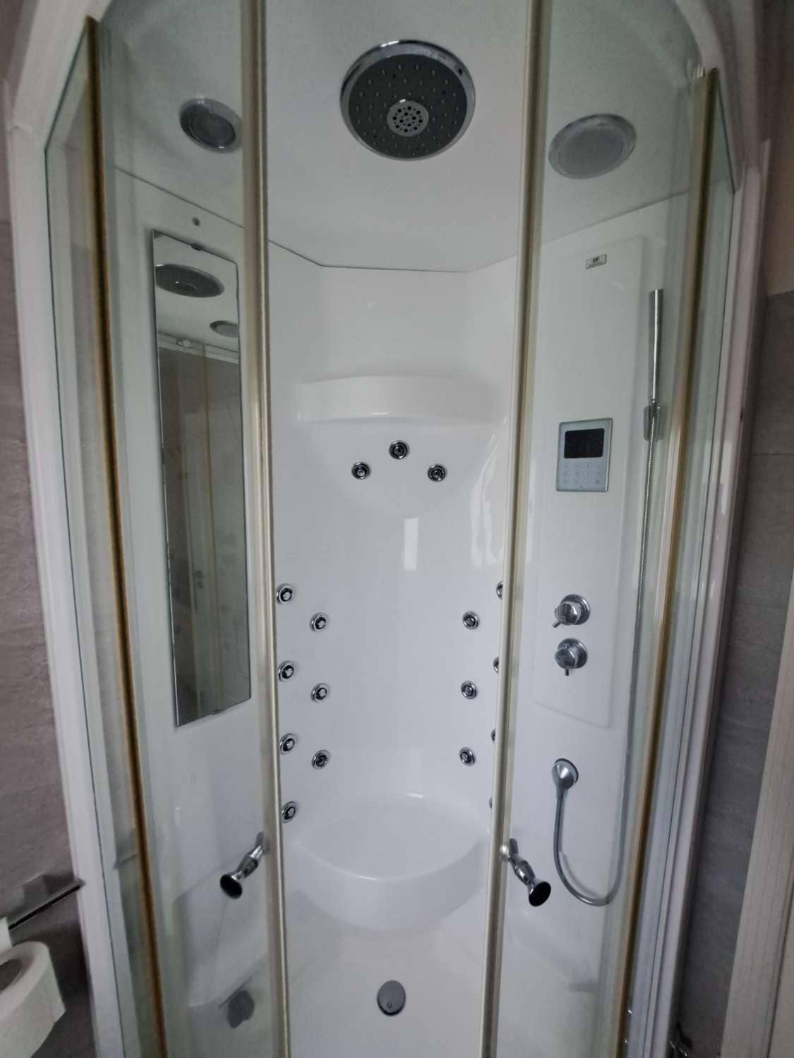 Rodinný dům v pronájmu in Paderne