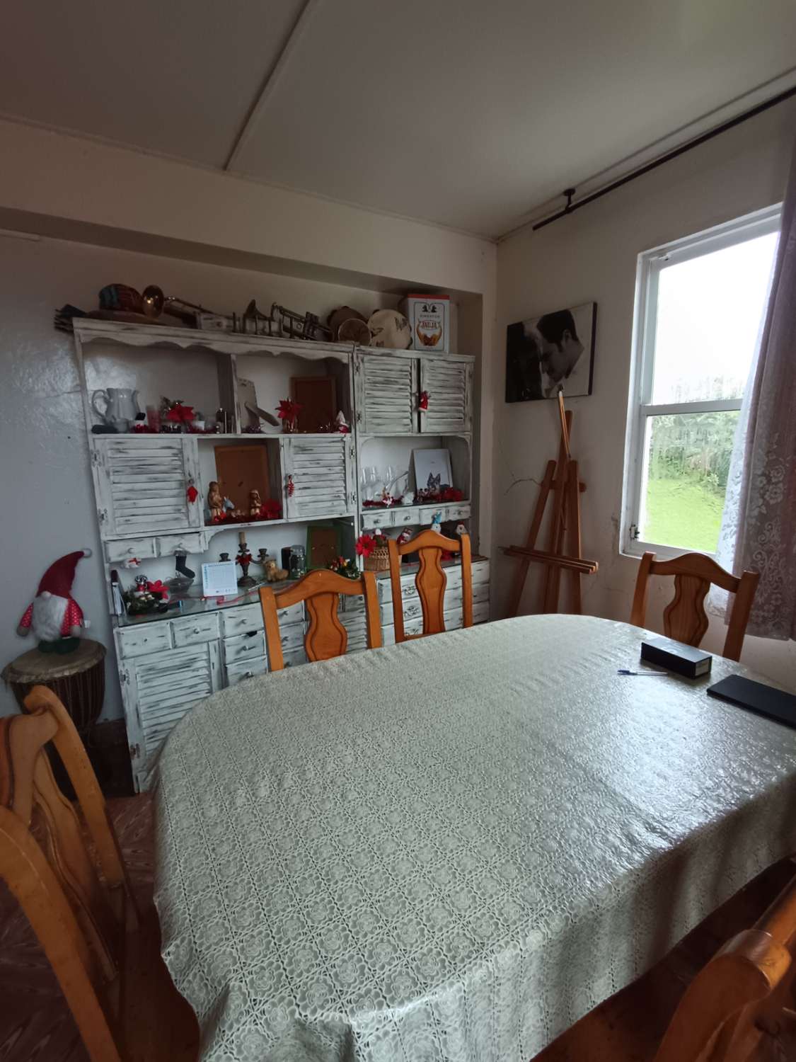 Vendemos casa en exclusiva.