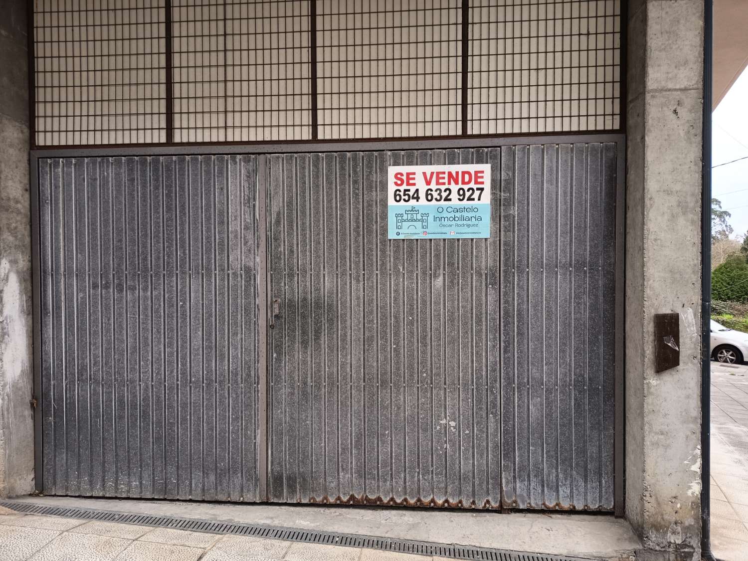 Vendemos bajo comercial en exclusiva.