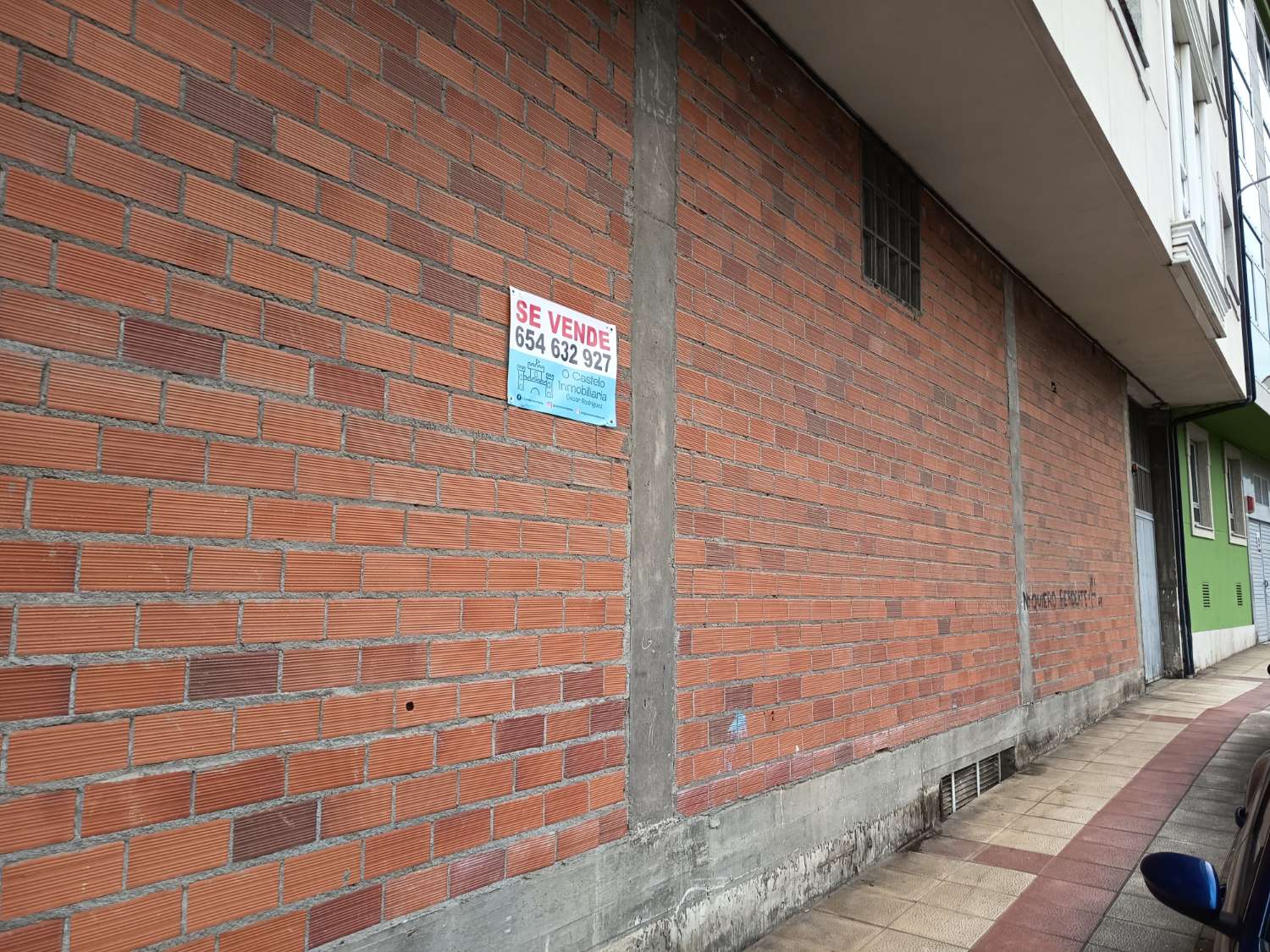 Vendemos bajo comercial en exclusiva.