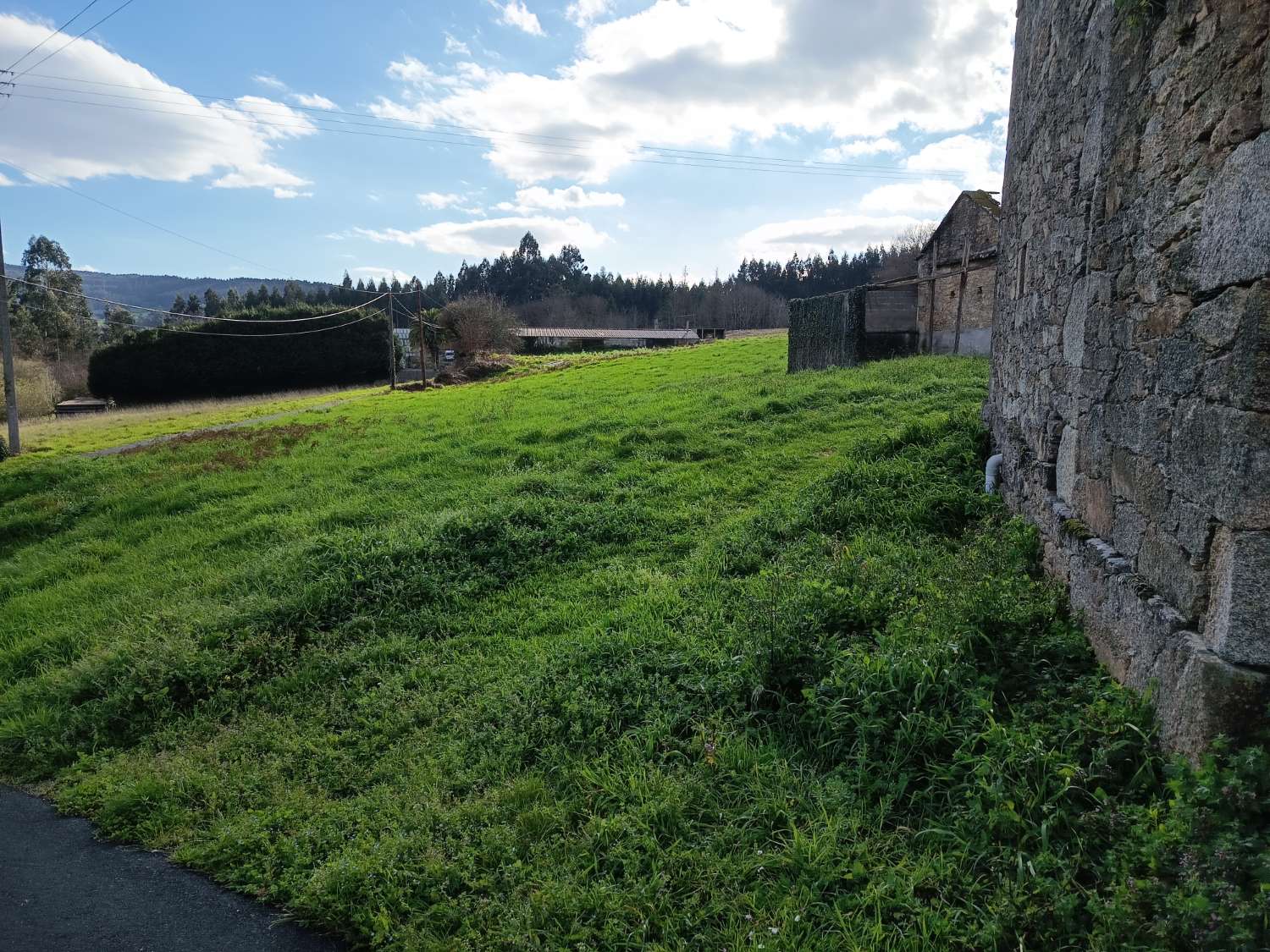 Prodáváme exkluzivně v Ambroa, Irixoa