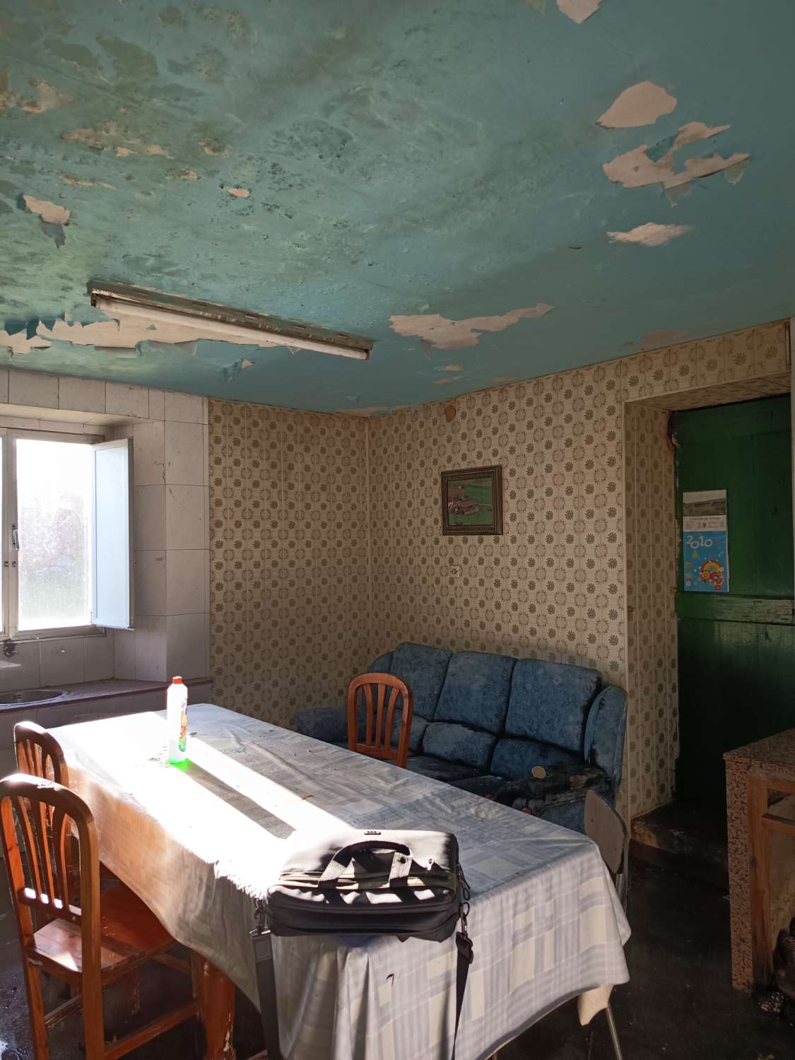 Prodáváme exkluzivně v Ambroa, Irixoa