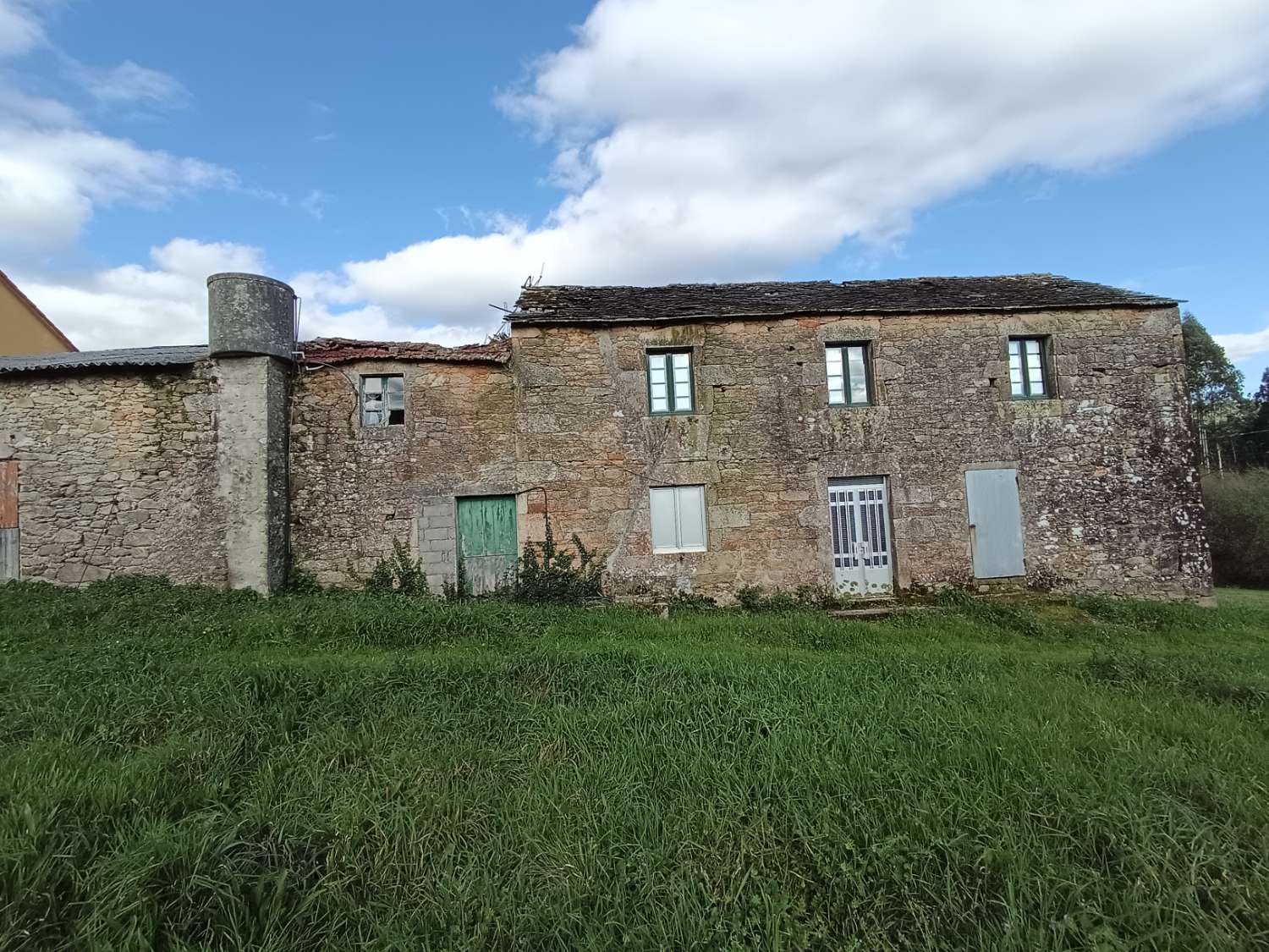 Prodáváme exkluzivně v Ambroa, Irixoa