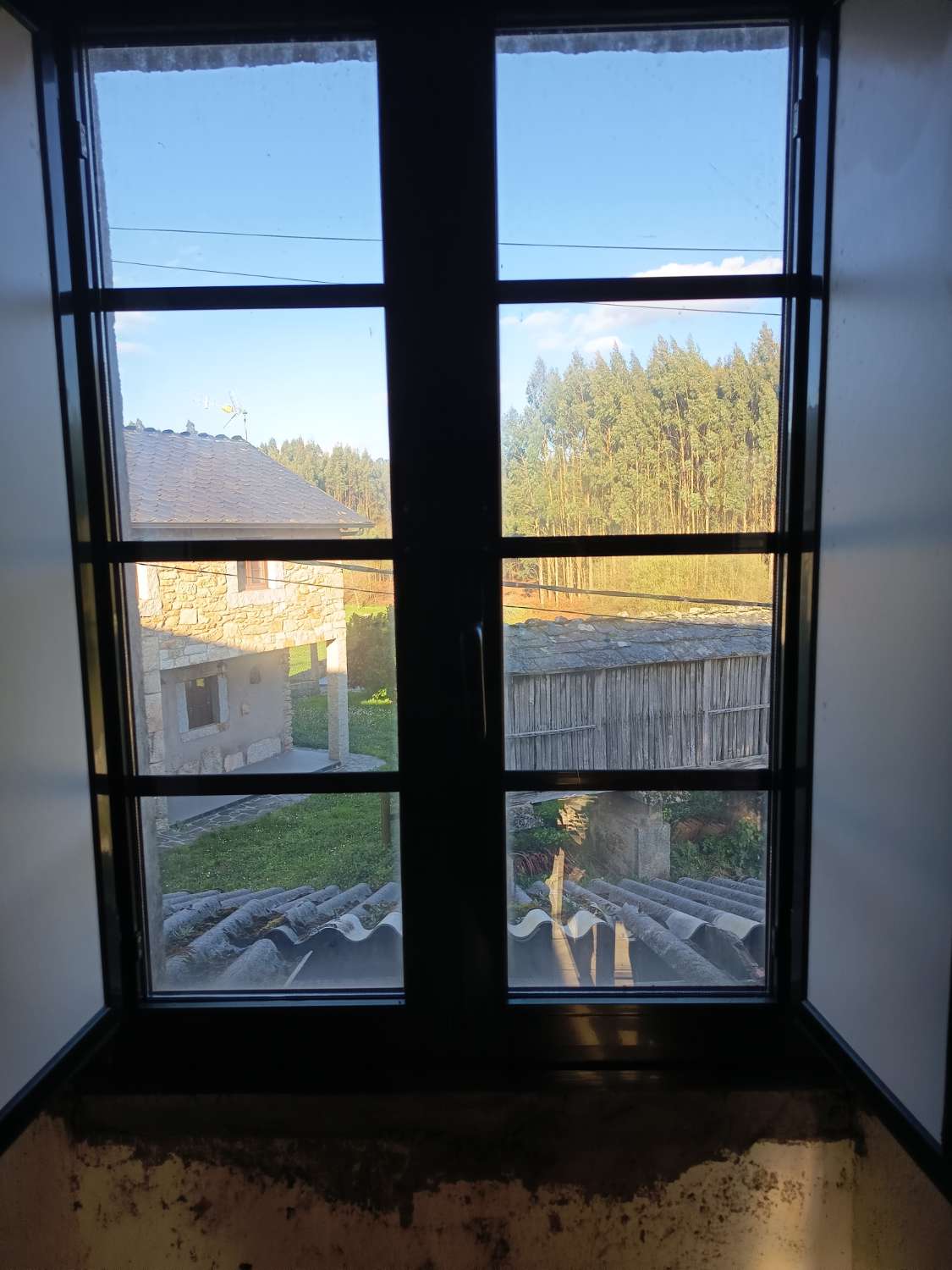 Prodáváme exkluzivně v Ambroa, Irixoa