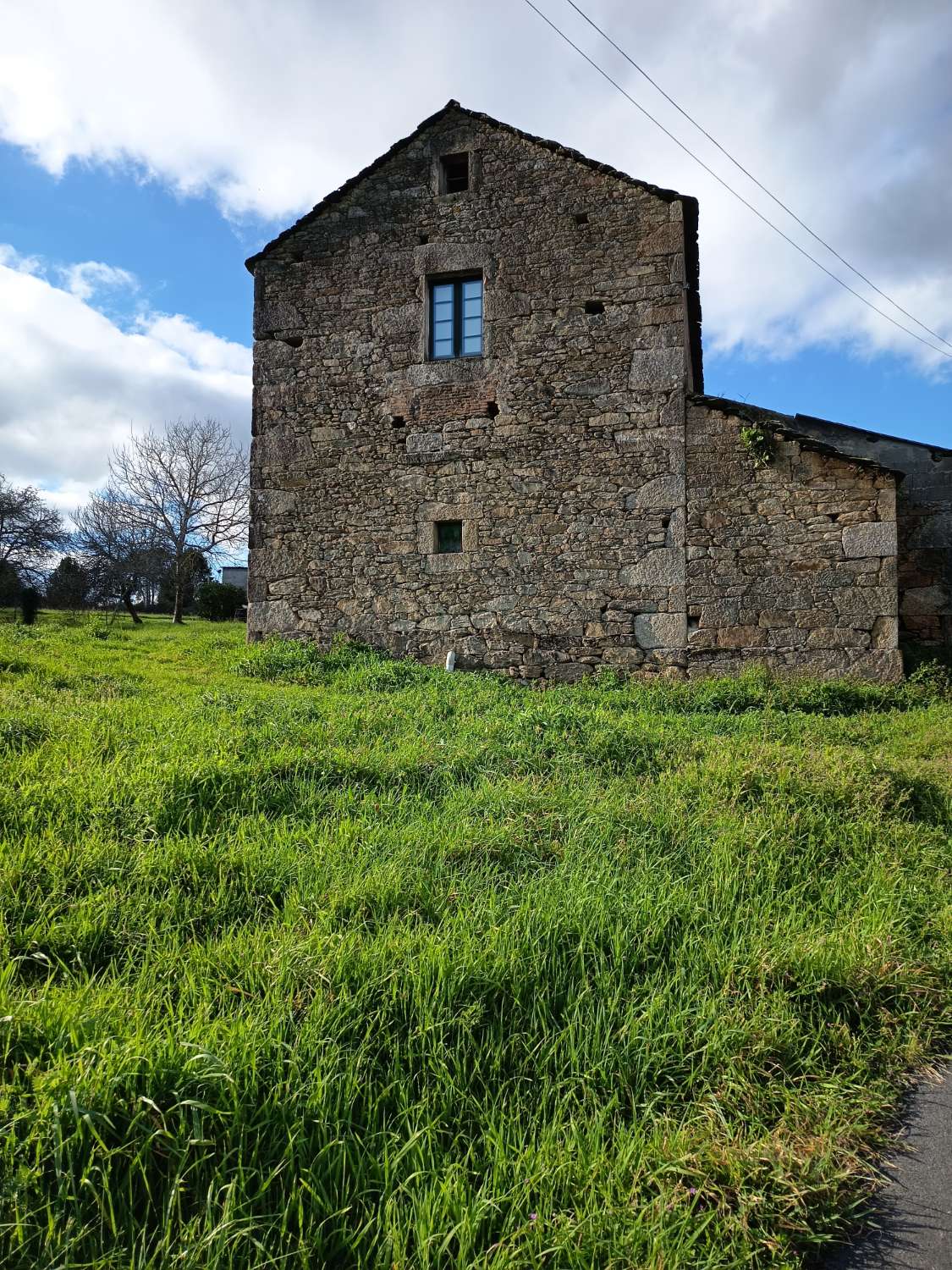 Prodáváme exkluzivně v Ambroa, Irixoa