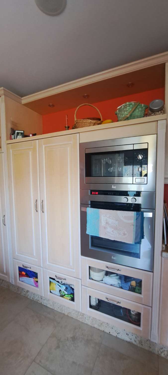 Vendemos  casa en Paderne, A Coruña