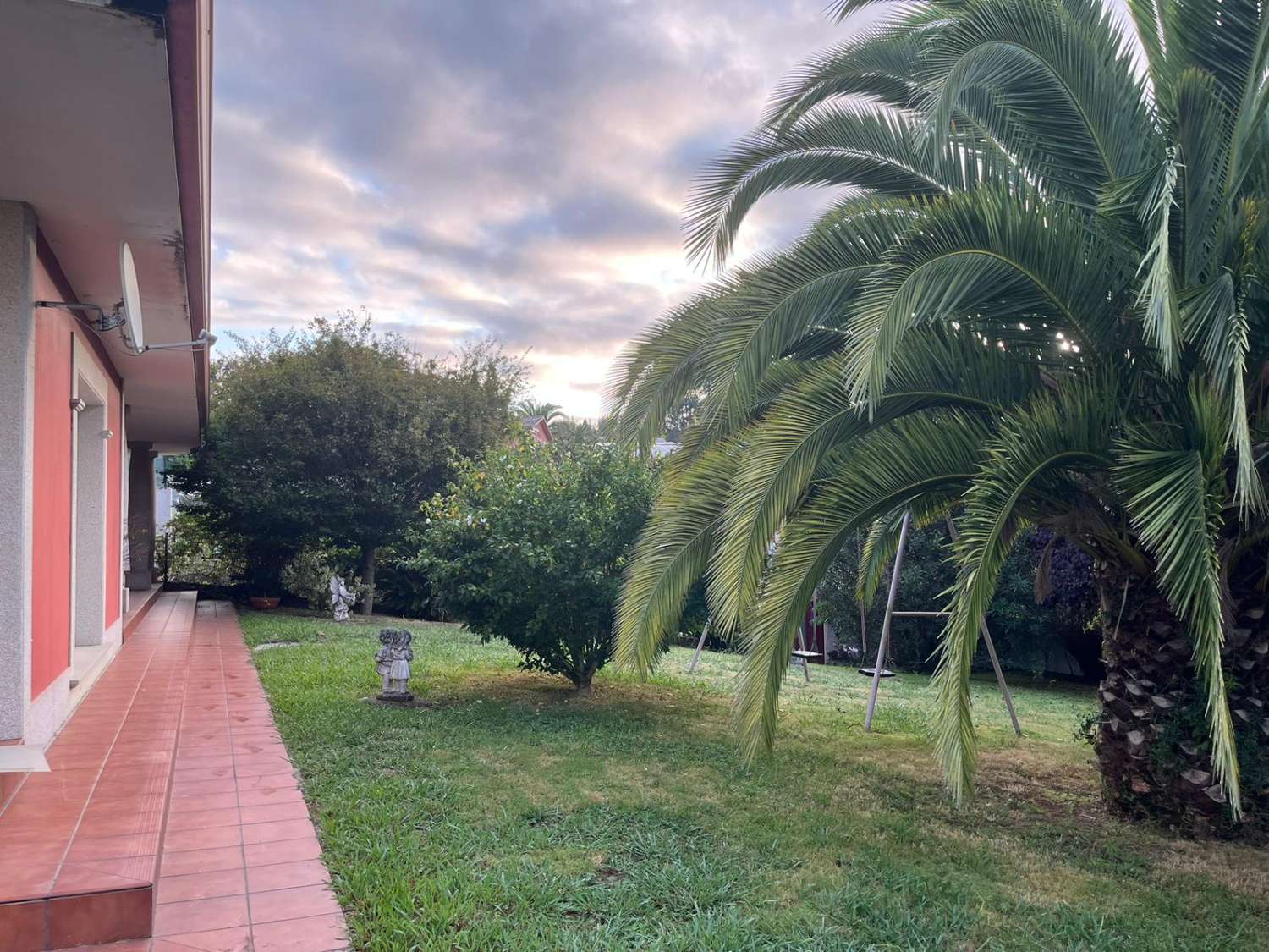 Vendemos  casa en Paderne, A Coruña