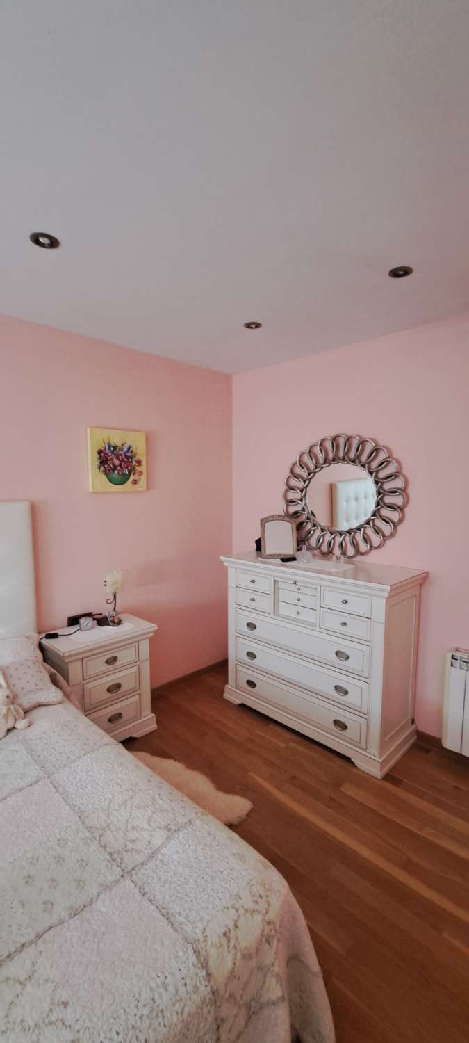 Vendemos  casa en Paderne, A Coruña