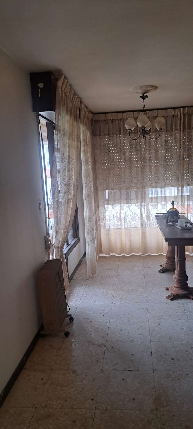 Vendemos piso, en exclusiva, en urbanización Olmo.