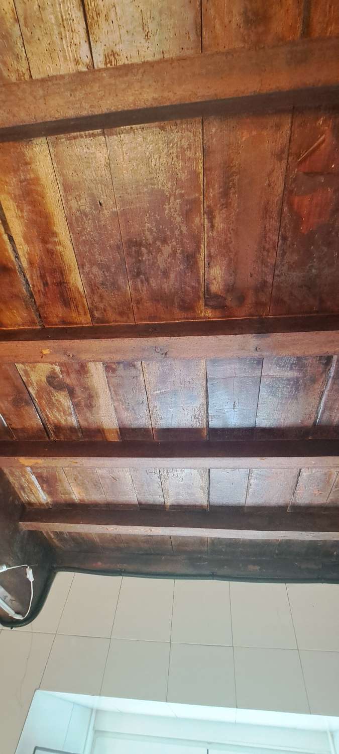 Wij verkopen uitsluitend huizen.