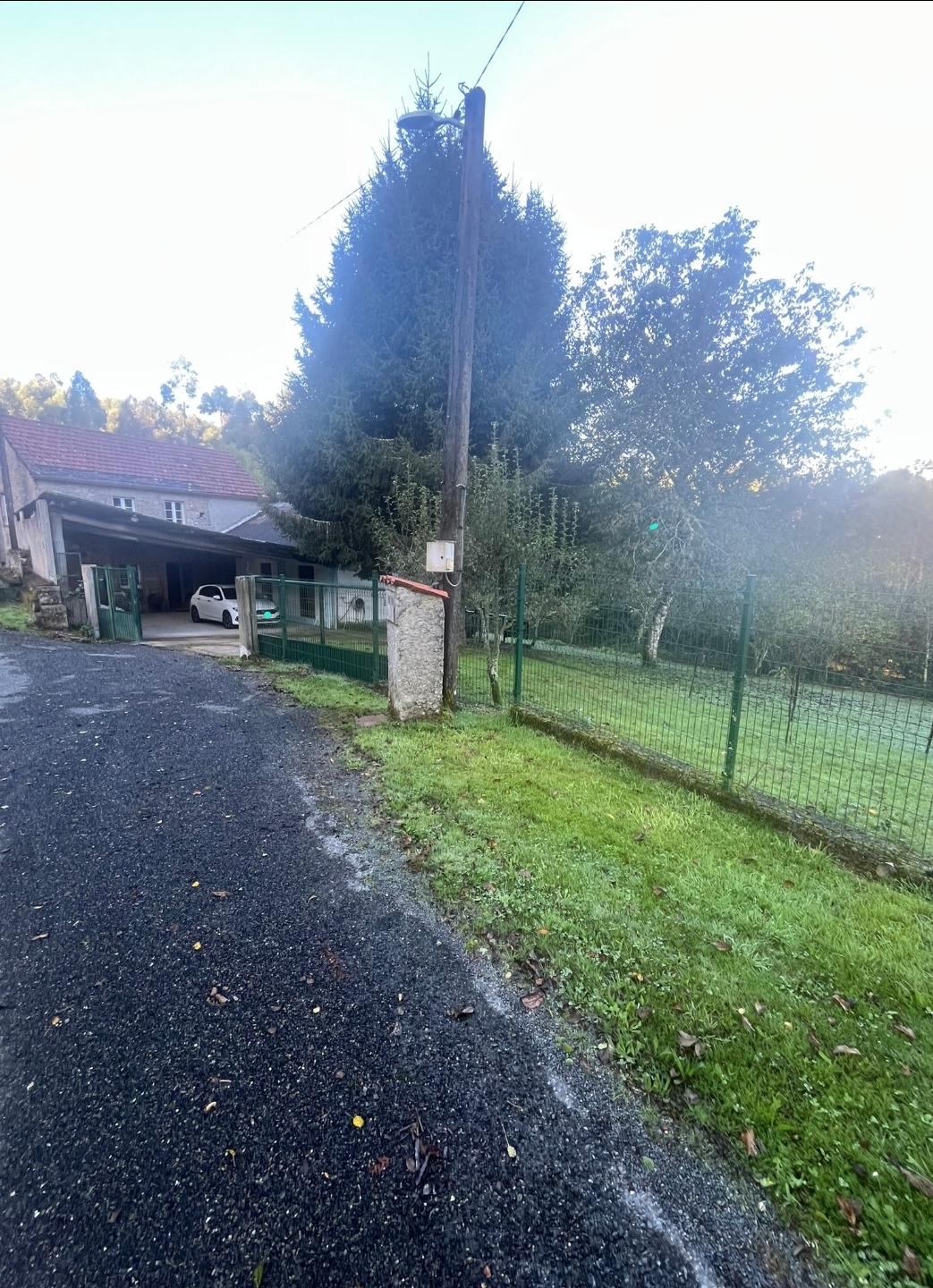 Myymme taloja, yksinomaan.