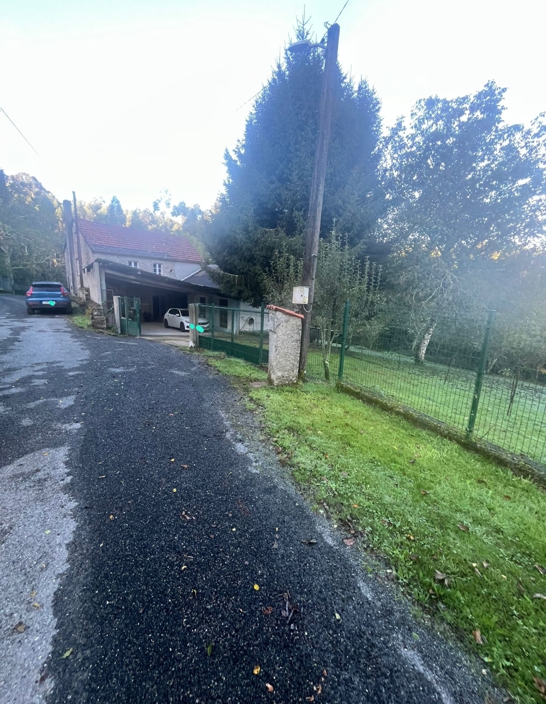 Myymme taloja, yksinomaan.