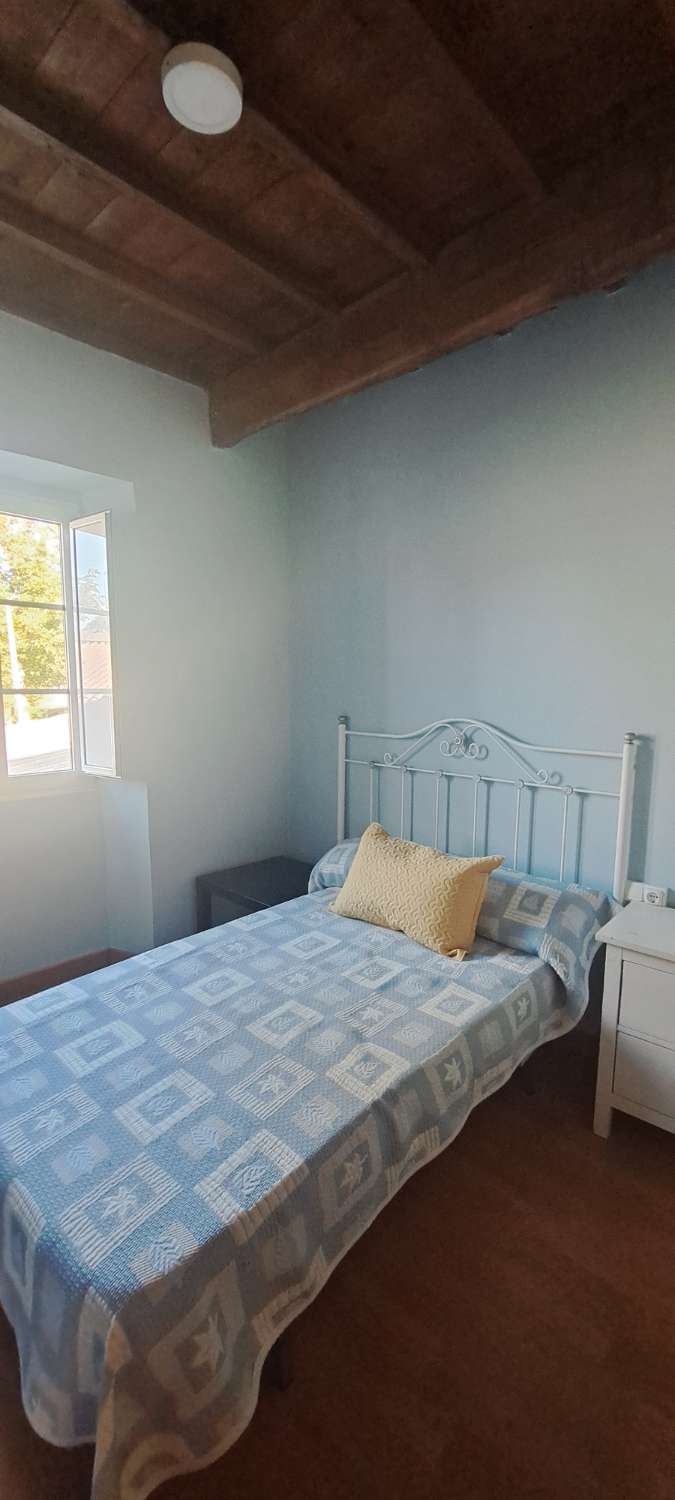 Wij verkopen uitsluitend huizen.