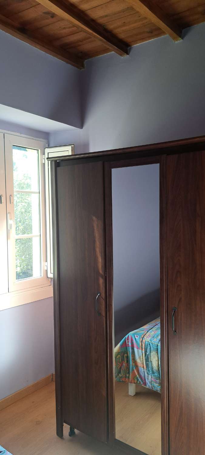 Wij verkopen uitsluitend huizen.