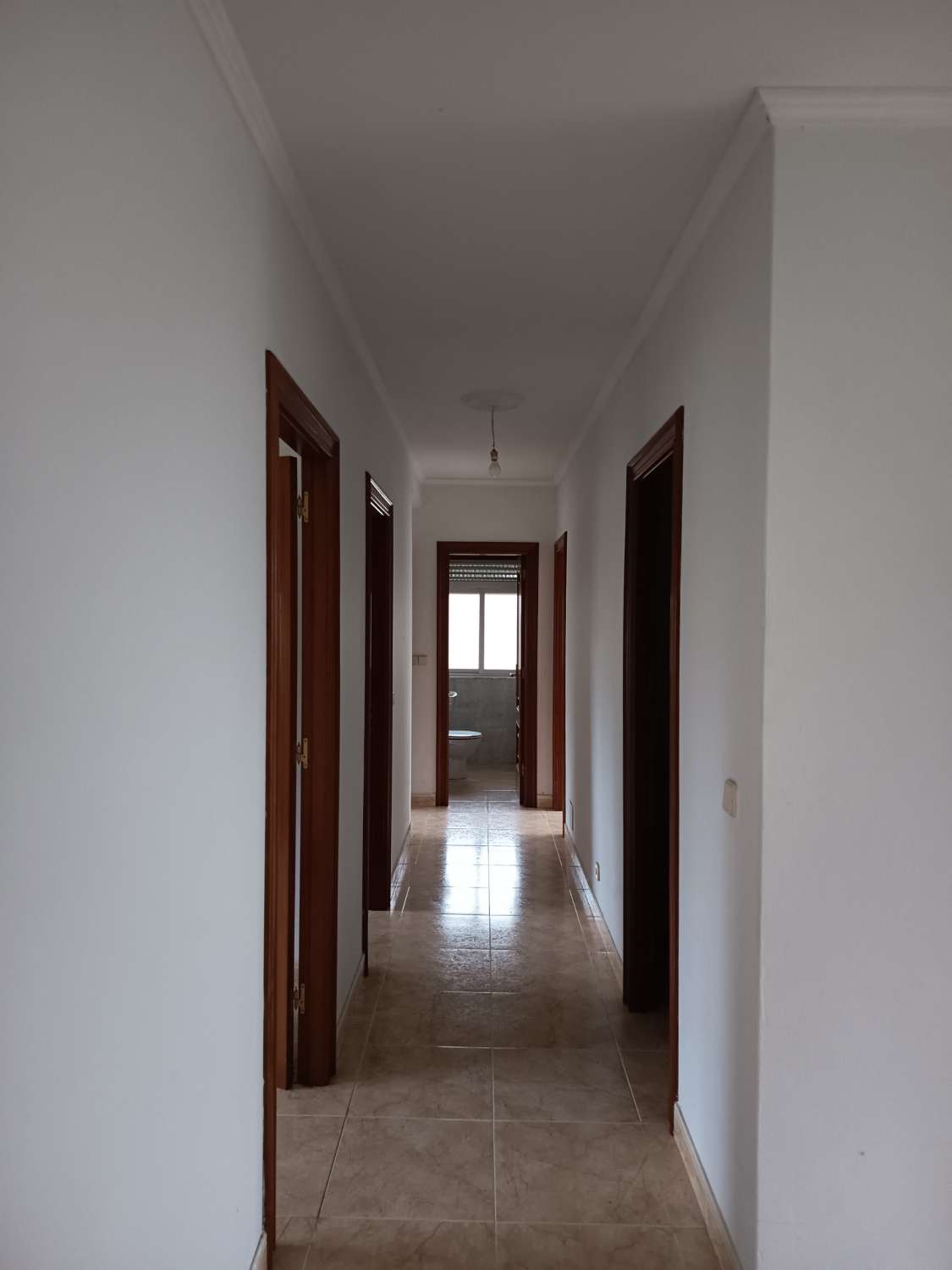 Prodáváme dům s pozemkem, exkluzivně.