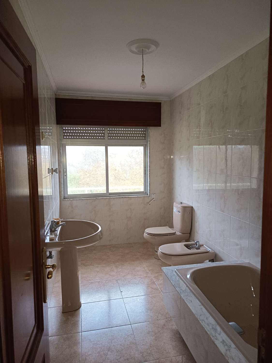 Prodáváme dům s pozemkem, exkluzivně.