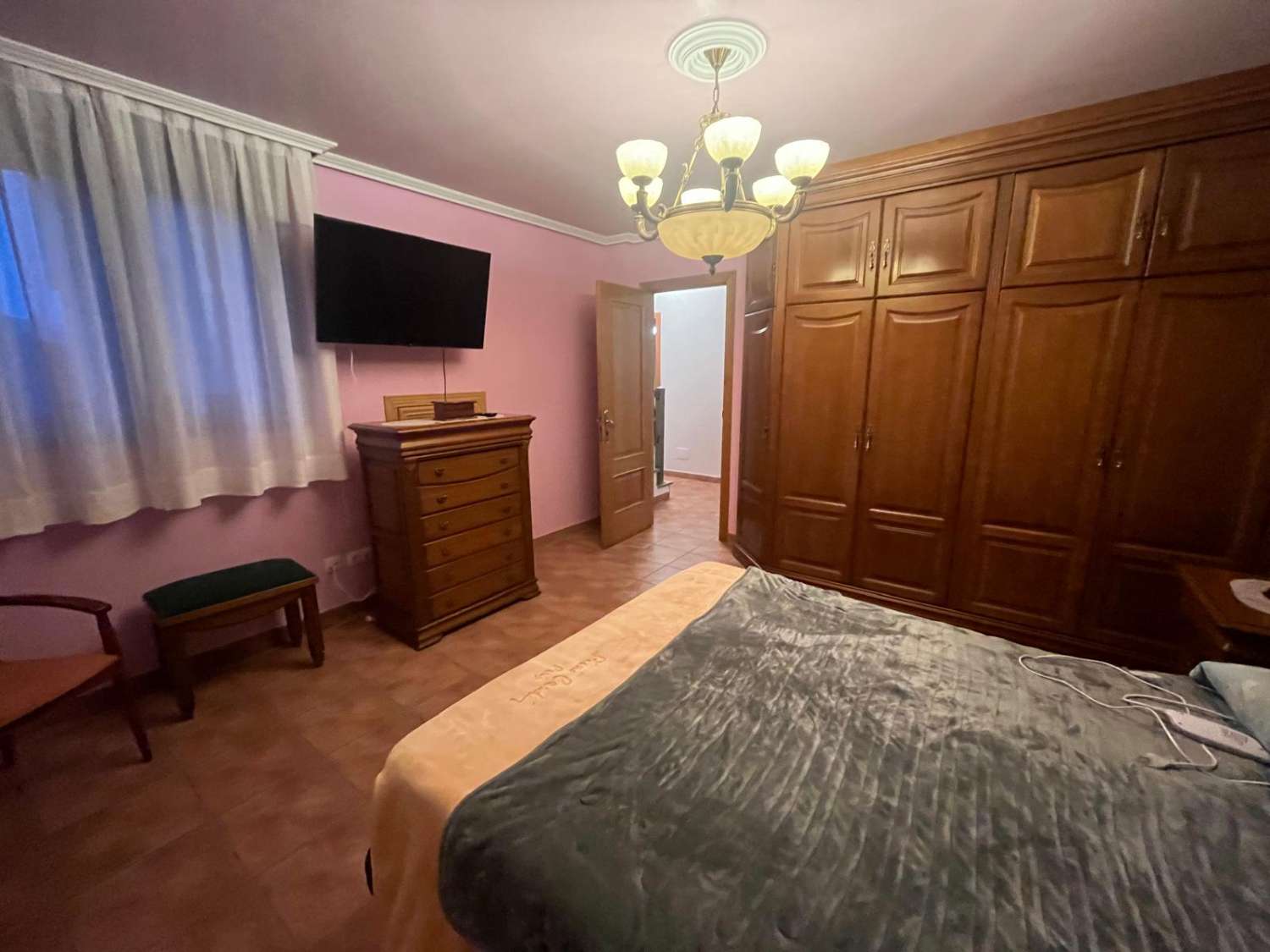 Stiamo vendendo un'esclusiva casa di lusso a Guísamo.