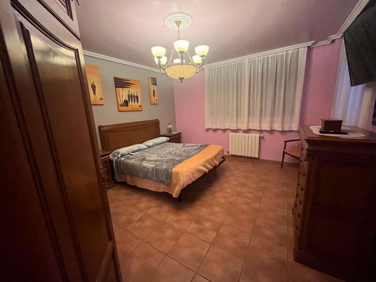 Stiamo vendendo un'esclusiva casa di lusso a Guísamo.