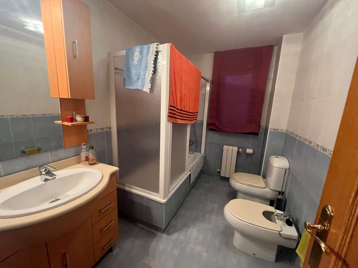 Stiamo vendendo un'esclusiva casa di lusso a Guísamo.