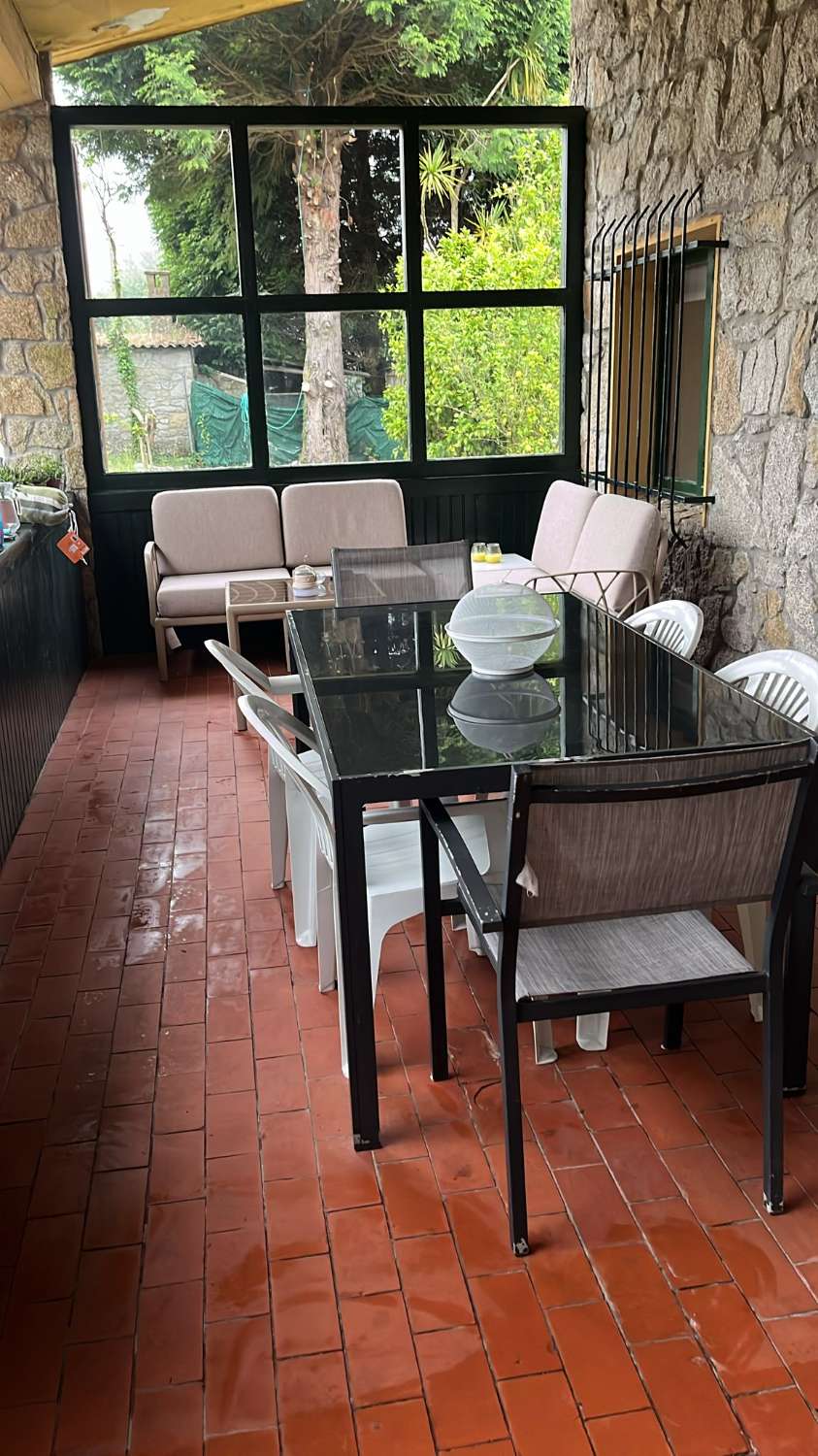 Prodáváme venkovský dům v Irixoa