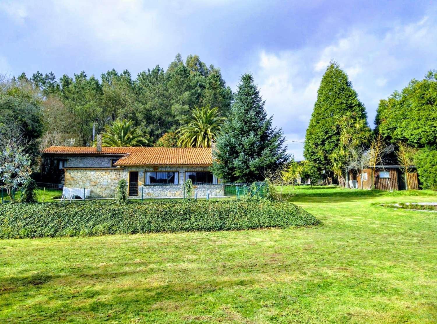 Prodáváme venkovský dům v Irixoa