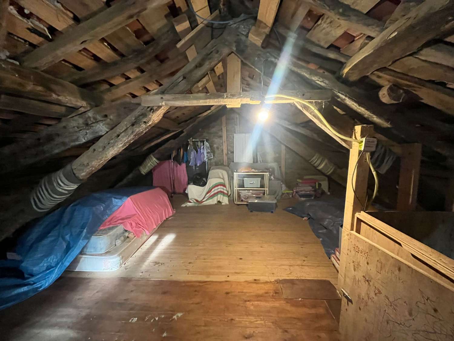 Se vende casa en Viñas. El Pedrido.