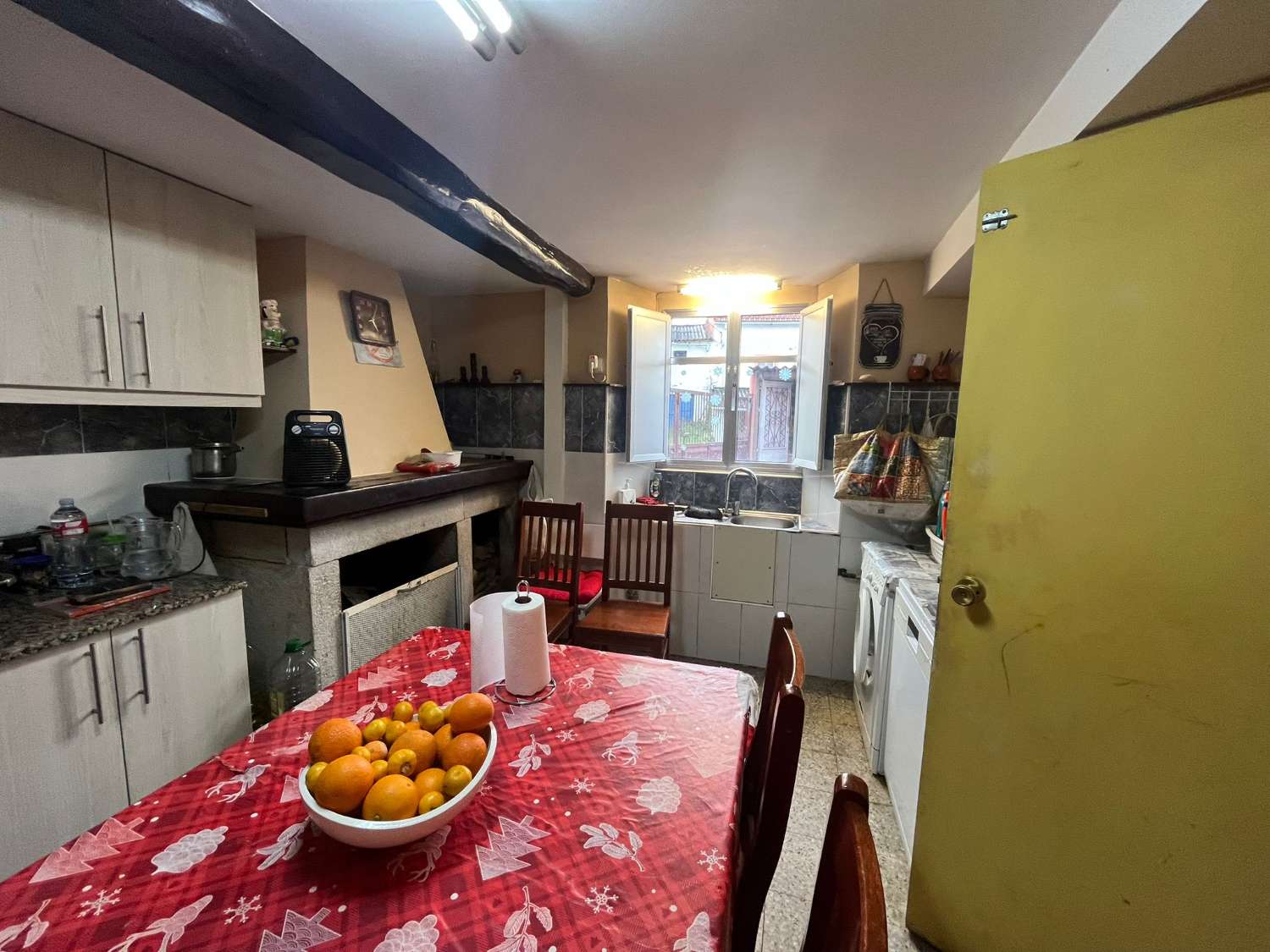 Se vende casa en Viñas. El Pedrido.