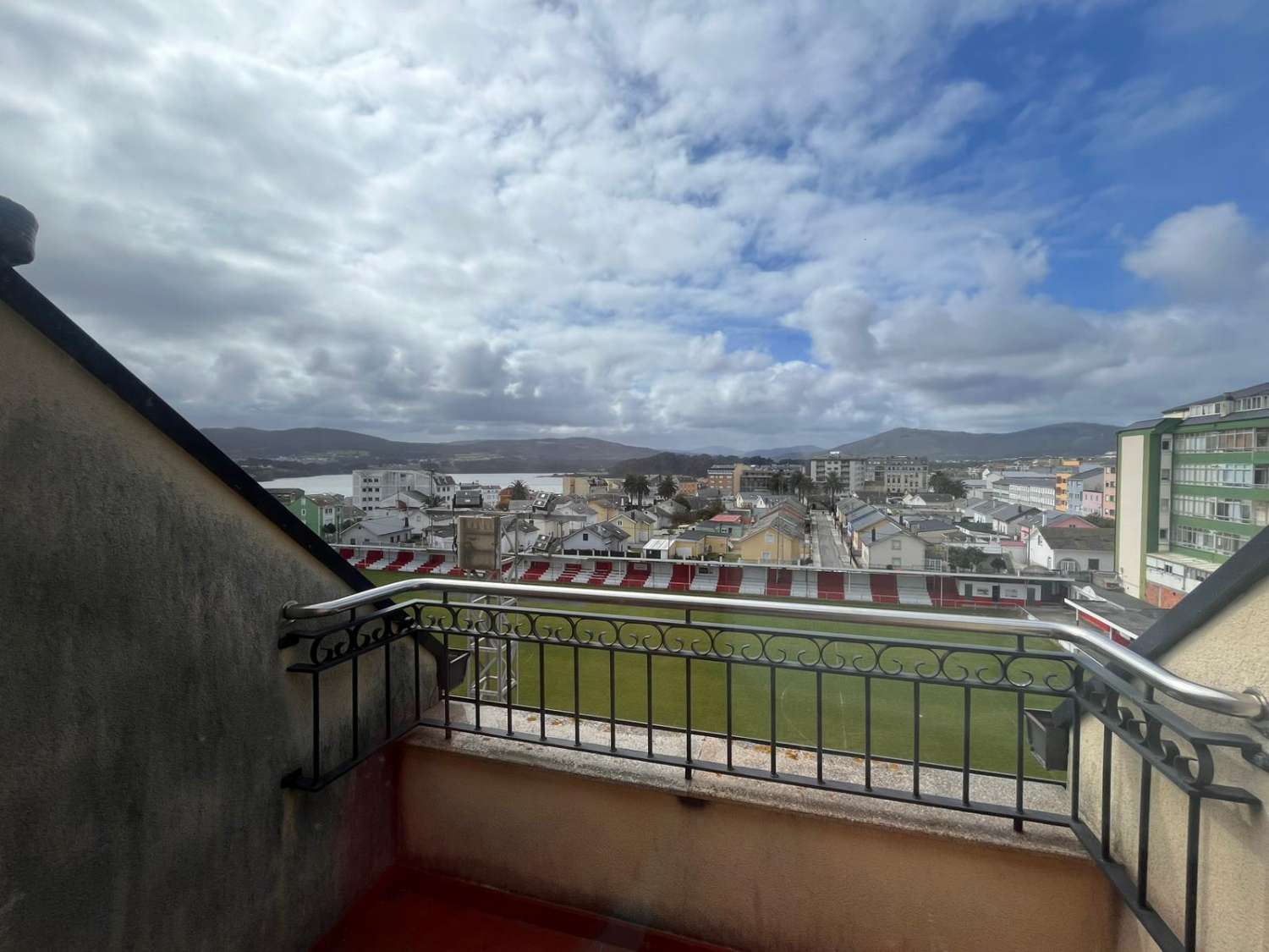 Vendemos dúplex en Foz.